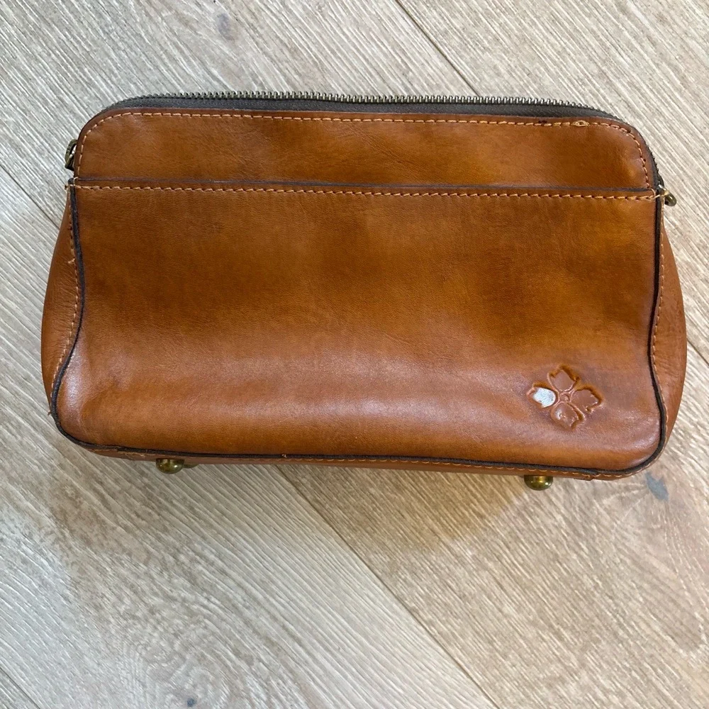 Patricia Nash Pouch Clutch Womens Burnished Tooled  Chambery Gold No Strap
